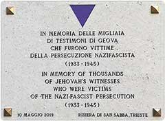 Targa in memoria dei Testimoni di Geova