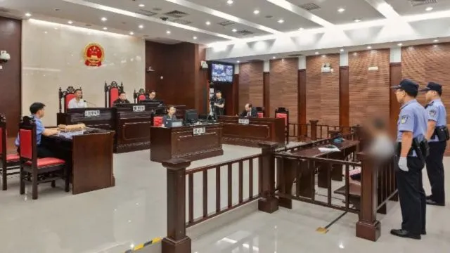 A criminal court case in Guangdong. From Weibo