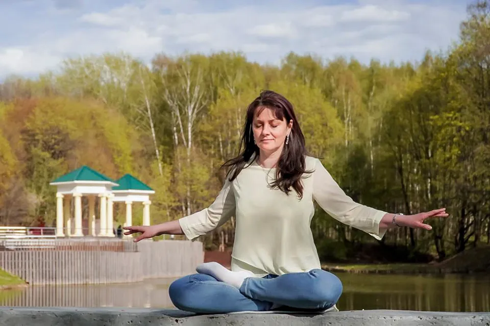 Natalia Minenkova in meditation